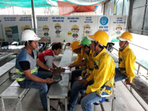 Khi nào phải cấp lại hoặc đổi thẻ an toàn lao động?