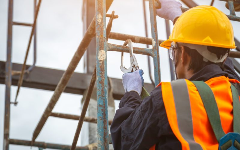 Đảm bảo an toàn làm việc trên giàn giáo