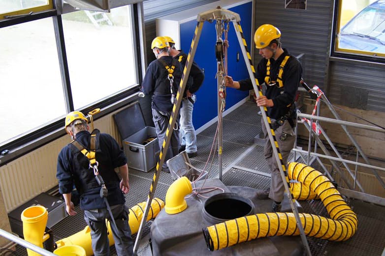 Nguyên tắc an toàn khi làm việc trong không gian hạn chế